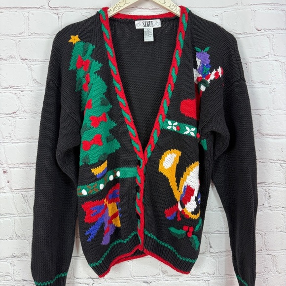 Black Red vintage Holiday Cardigan Sweater size medium Christmas embroidered - Picture 1 of 9